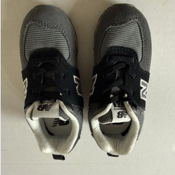 New Balance Toddler's 574 Black/Castlerock - Size 7 - Picture 4 of 10